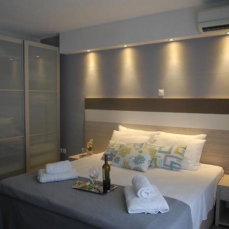 Lion Apartment Port Thessaloniki Buitenkant foto