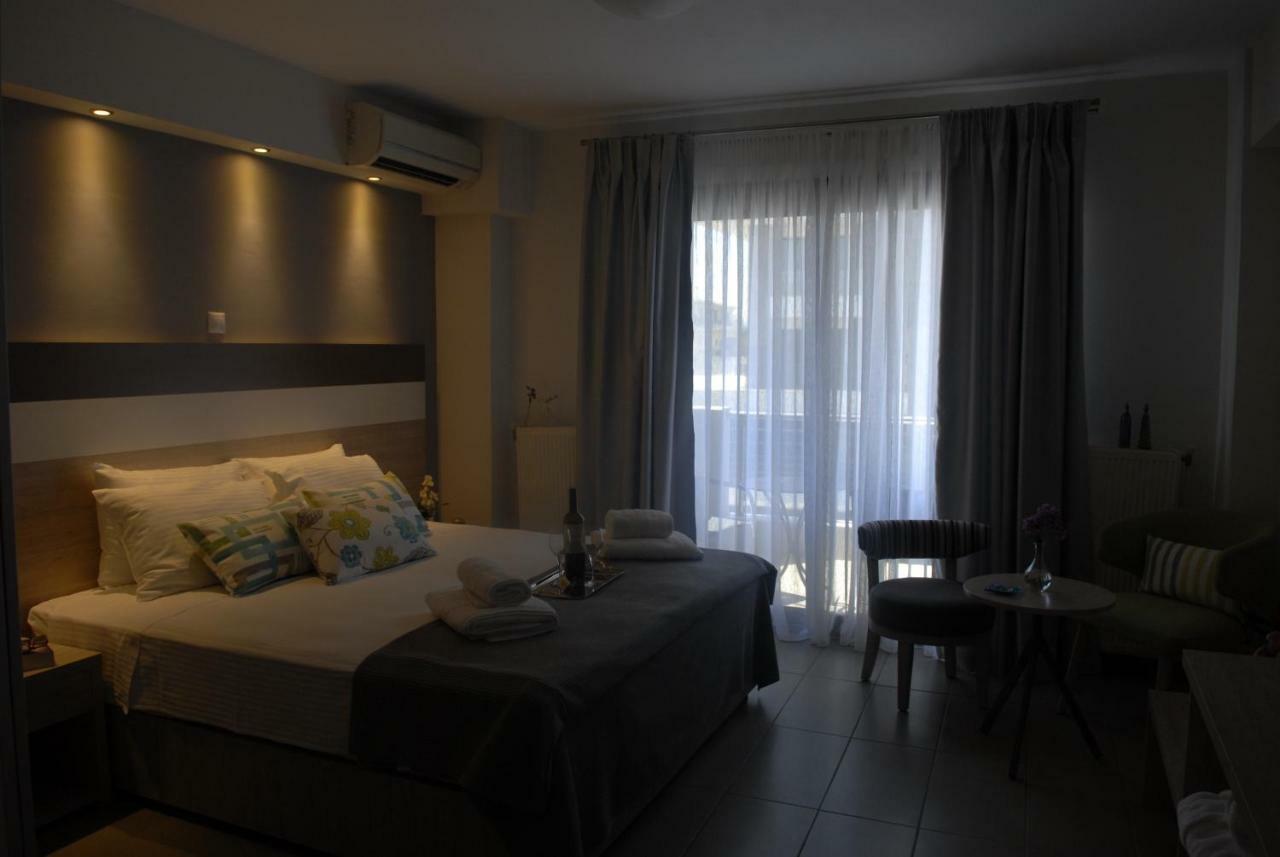 Lion Apartment Port Thessaloniki Buitenkant foto